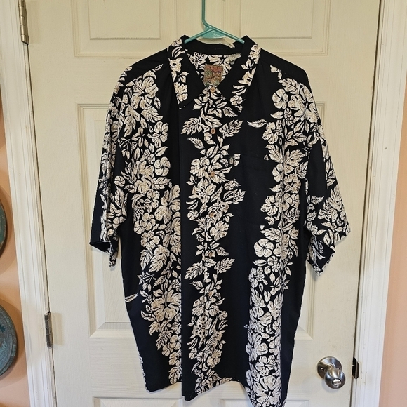 Vintage Pineapple Connection Floral Hawaiian Button Down Shirt - Picture 1 of 4